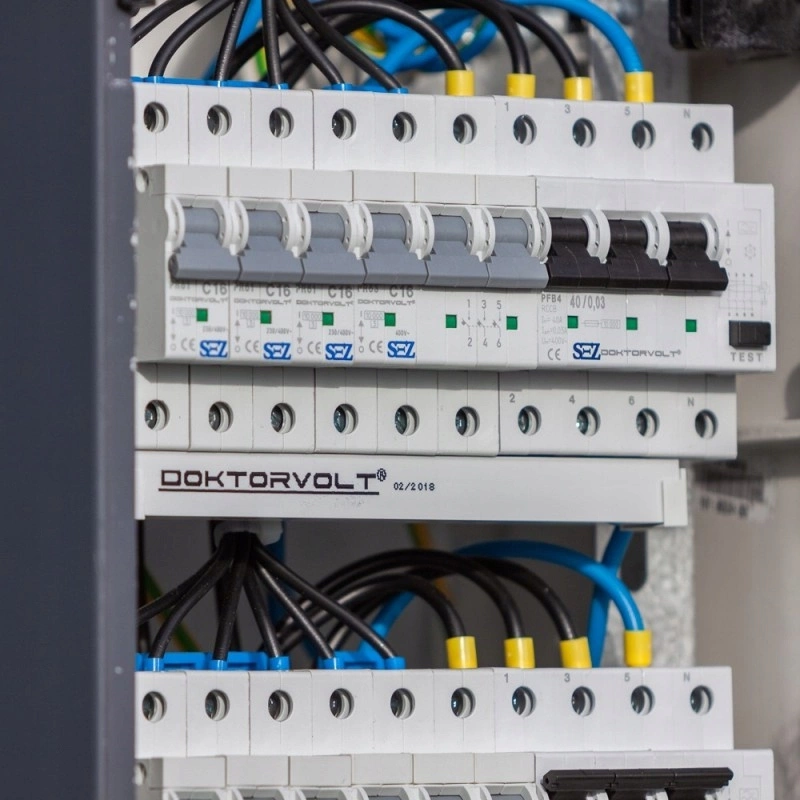 Rozdzielnica kempingowa CV-CAMP Słupek PRĄD + WODA pol_pl_Rozdzielnica-kempingowa-CV-CAMP-Slupek-PRAD-WODA-5656_6